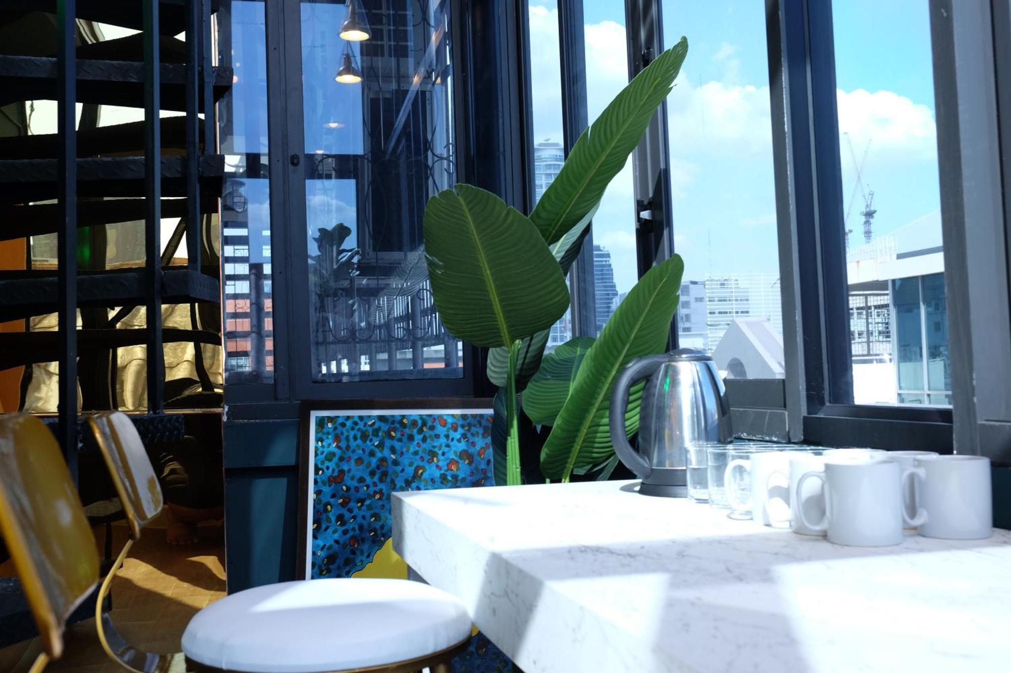 Theme Boutique Hotel Bangkok Makkasan Стая снимка